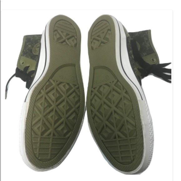 🆕 Converse Chuck Taylor All Star High Tops - Picture 3 of 4